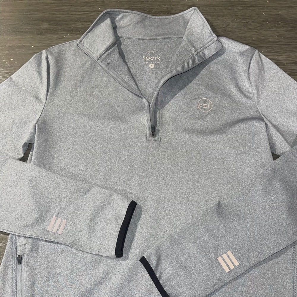 Veil Spark Men M Gray Quarter Zip Pullover Reflective Performance Active Top
